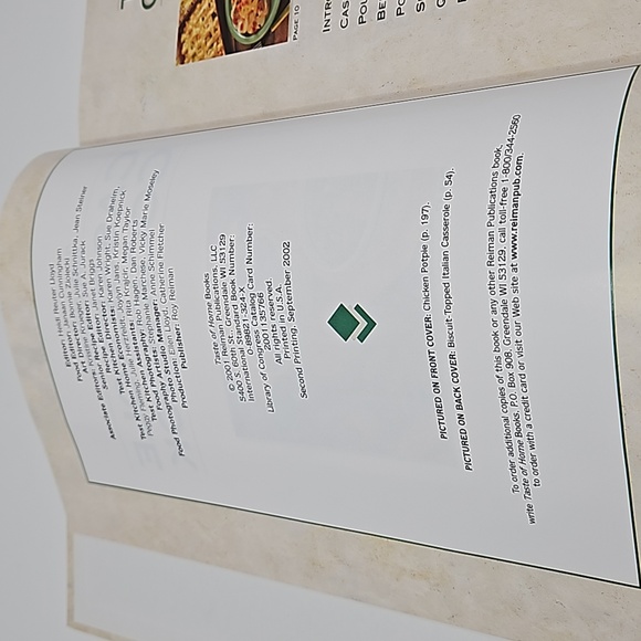 Set of Two Hardcover Casserole Cookbooks 365 Brand Name Taste of Home - Picture 9 of 10